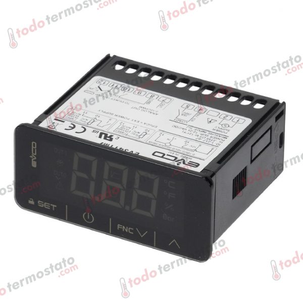 Termostato marca EVCO EV3411M7 con un rango de hasta 131°F